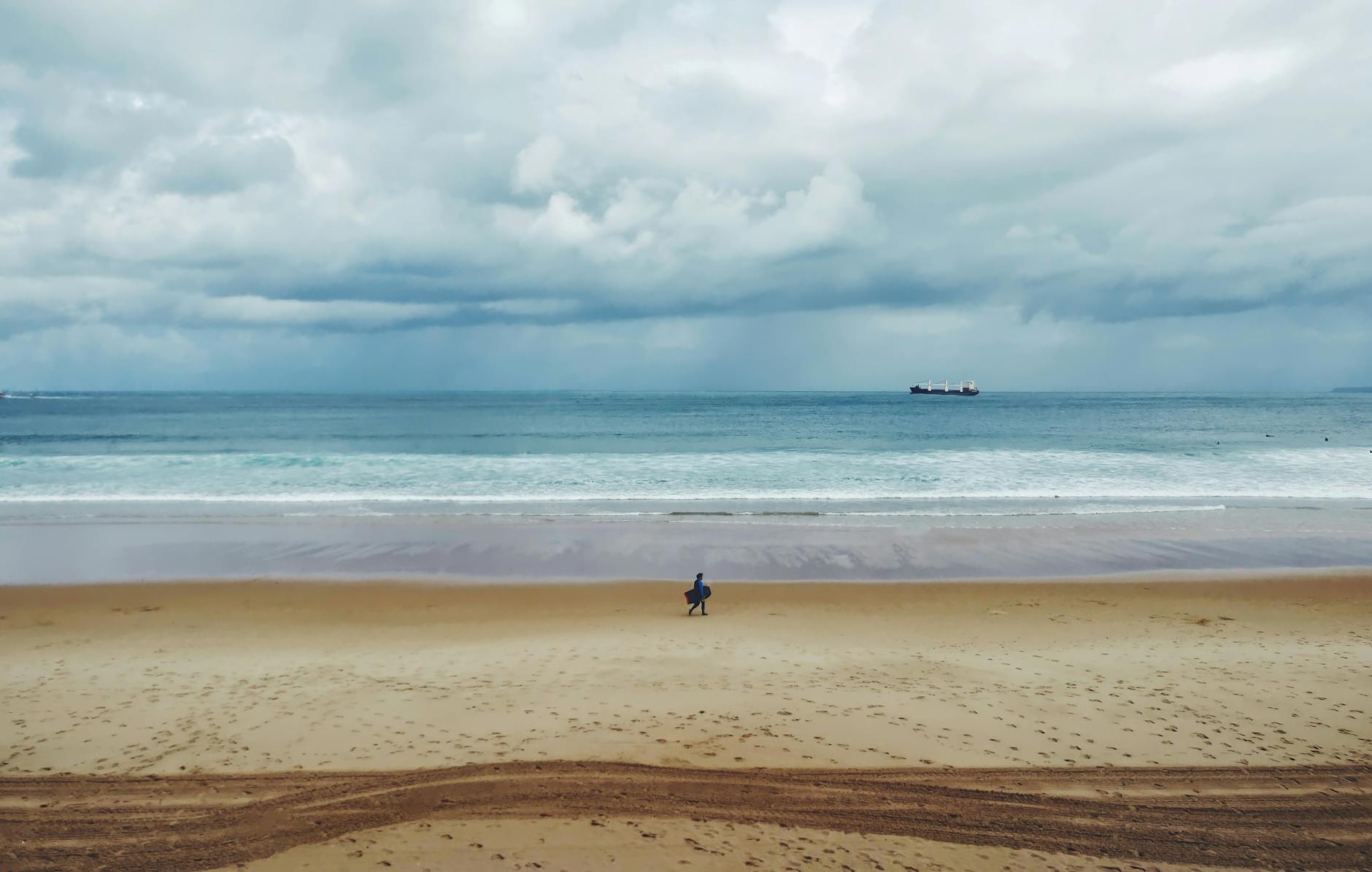 Playa en el norte de España, Cantabria